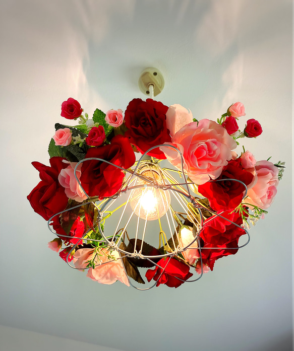 ローズ薔薇バラRose フラワーペンダントライト   モダン オシャレ照明 3枚目の画像