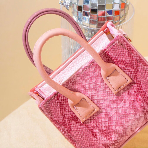 マイクロミニバッグ ミニバッグ ショルダーバッグ レザーかわいい 娘