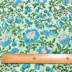 [50cm單位]淺綠色淺藍色花朵印度手工塊印花織物紡織品 第6張的照片