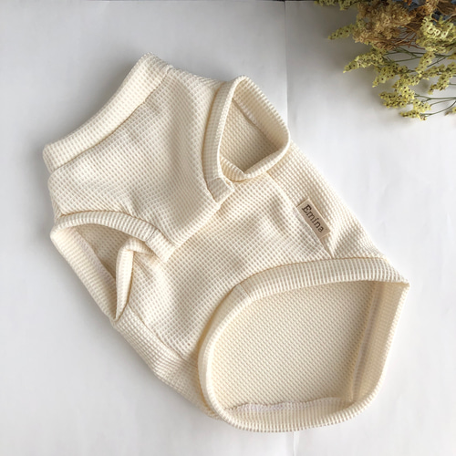 犬服　ハンドメイド　人気のくすみカラー♪ ワッフルニットのパーカータンクトップ 犬服 ハンドメイド 人気のくすみカラー♪ ワッフルニットの