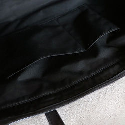 [完美存放A4尺寸]帶拉鍊和絲帶的袋子[黑色] 第12張的照片