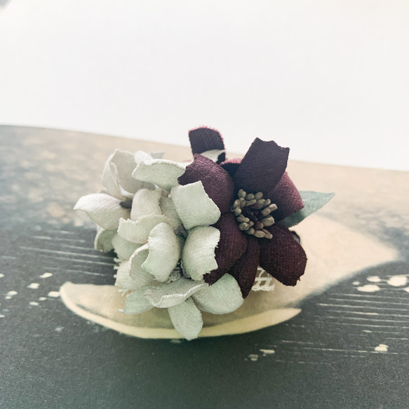 チョコレートコスモス＆紫陽花のクリップ&コサージュ 3枚目の画像