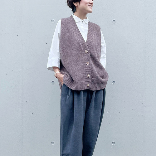 ふわふわAランプゆったり着やすいニットベストブラウン22020BRF【新作