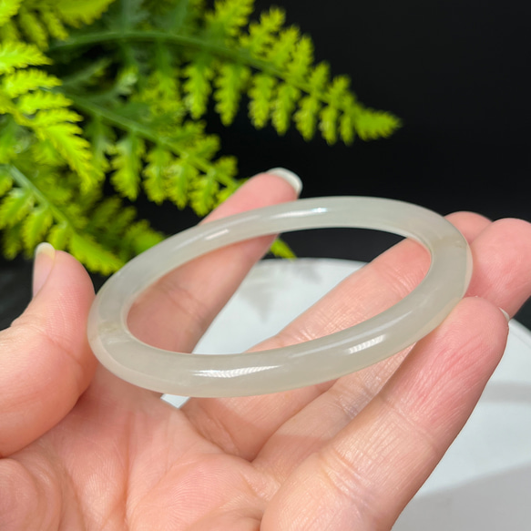 Natural Light Lake Green Hetian Nephrite Bangle 58MM 6枚目の画像