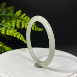 Natural Light Lake Green Hetian Nephrite Bangle 58MM 2枚目の画像