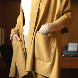 有機棉×犛牛法蘭絨布毯子帶口袋披肩[植物染料/日本桃子] 第2張的照片