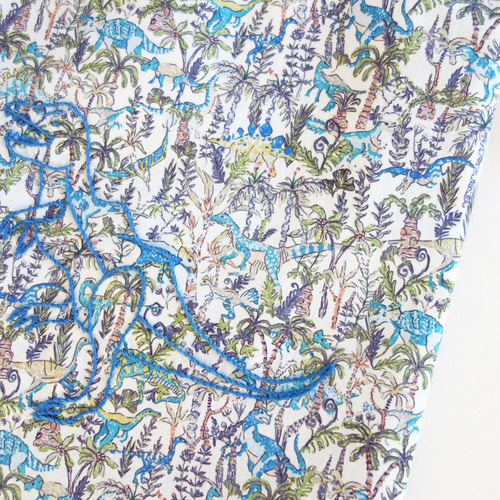 リバティ 巾着袋 恐竜刺繍 Rumble and Roar ランブルアンドロアー 体操