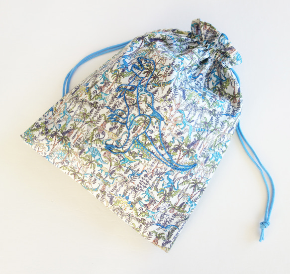 リバティ 巾着袋 恐竜刺繍 Rumble and Roar ランブルアンドロアー 体操