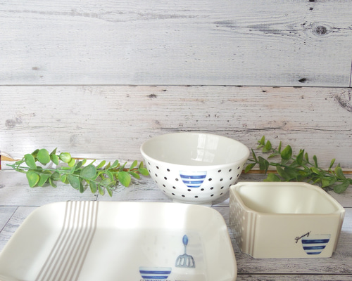 ご飯茶碗＆スクエアトレー＆小物入れ 磁器 ストライプ ドット