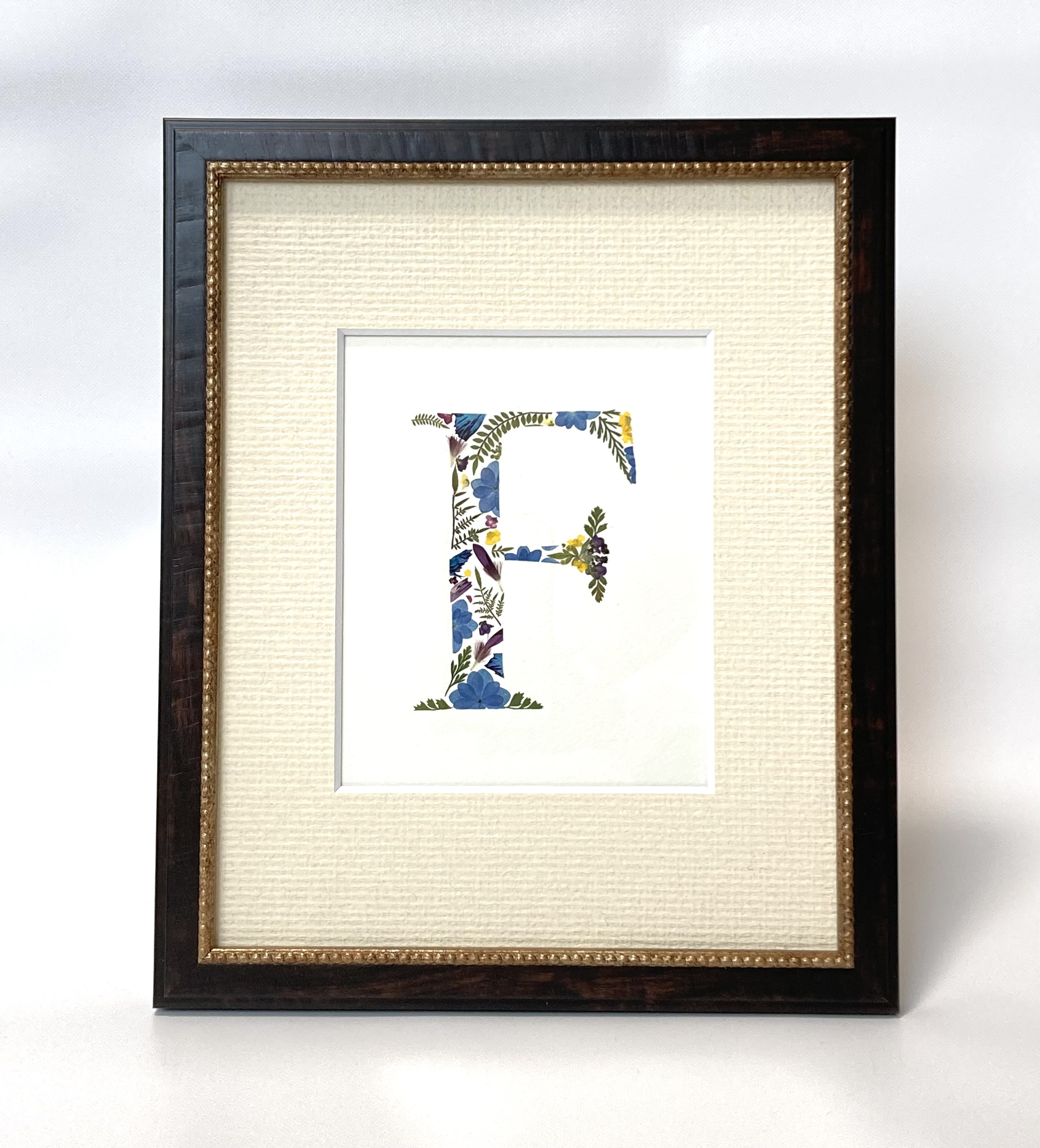 【額付き押し花命名書】おしゃれ　かわいい　出産記念　送料無料