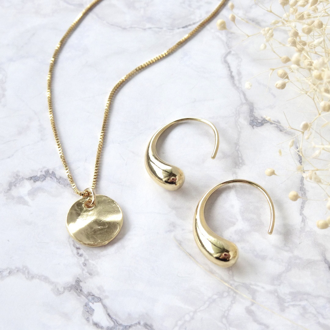 Creema限定！シンプルなしずくのピアスとハンマーコインの14kgfネックレスのセット　夏　メンズ　ゴールド　シルバー