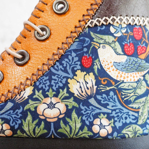 受注制作】リバ＆モリスの牛革パッチワーク靴 HI 黒ソール スニーカー  