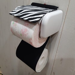 トイレットペーパーホルダーカバー バス・トイレ・洗面用品 Mezu