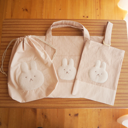 Chocomi★ふわふわうさぎさんの入園セット！【5点】 ふわふわ✳︎うさぎさん入園入学セット（ピンク） レッスンバッグ