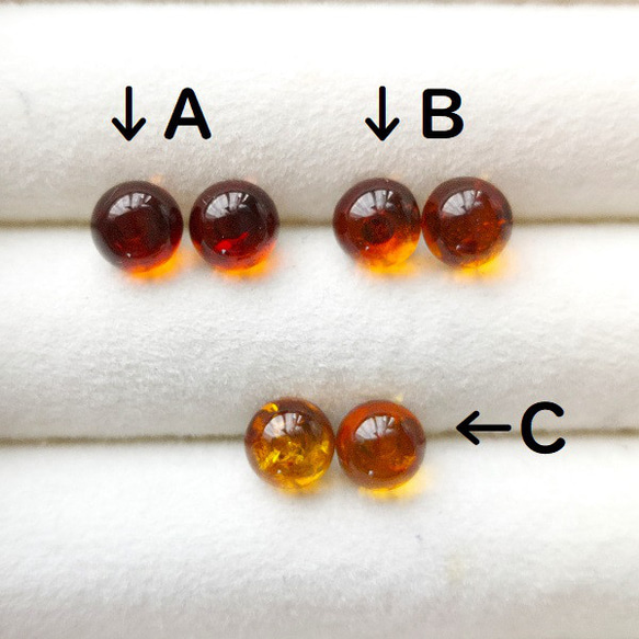 【残り1点】６ｍｍ ✨バルティックアンバー✨ 天然琥珀のラウンドカボション【金属アレルギー対応】　AP-＃204 9枚目の画像