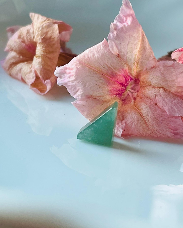 Qizhen Yubao A Goods Burmese Jade~Sweet Green Ice Triangle~Beaut 3枚目の画像