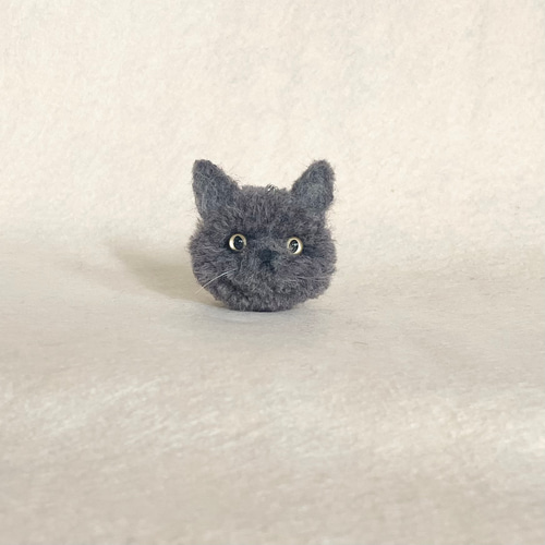 猫ちゃんのぽんぽんチャーム（ミニサイズお顔のみ、毛糸1色