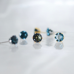【大粒ロンドンブルートパーズのシンプルな一粒スタッドピアス】6mm/青/天然石/サージカルステンレス/つけっぱなしok 9枚目の画像