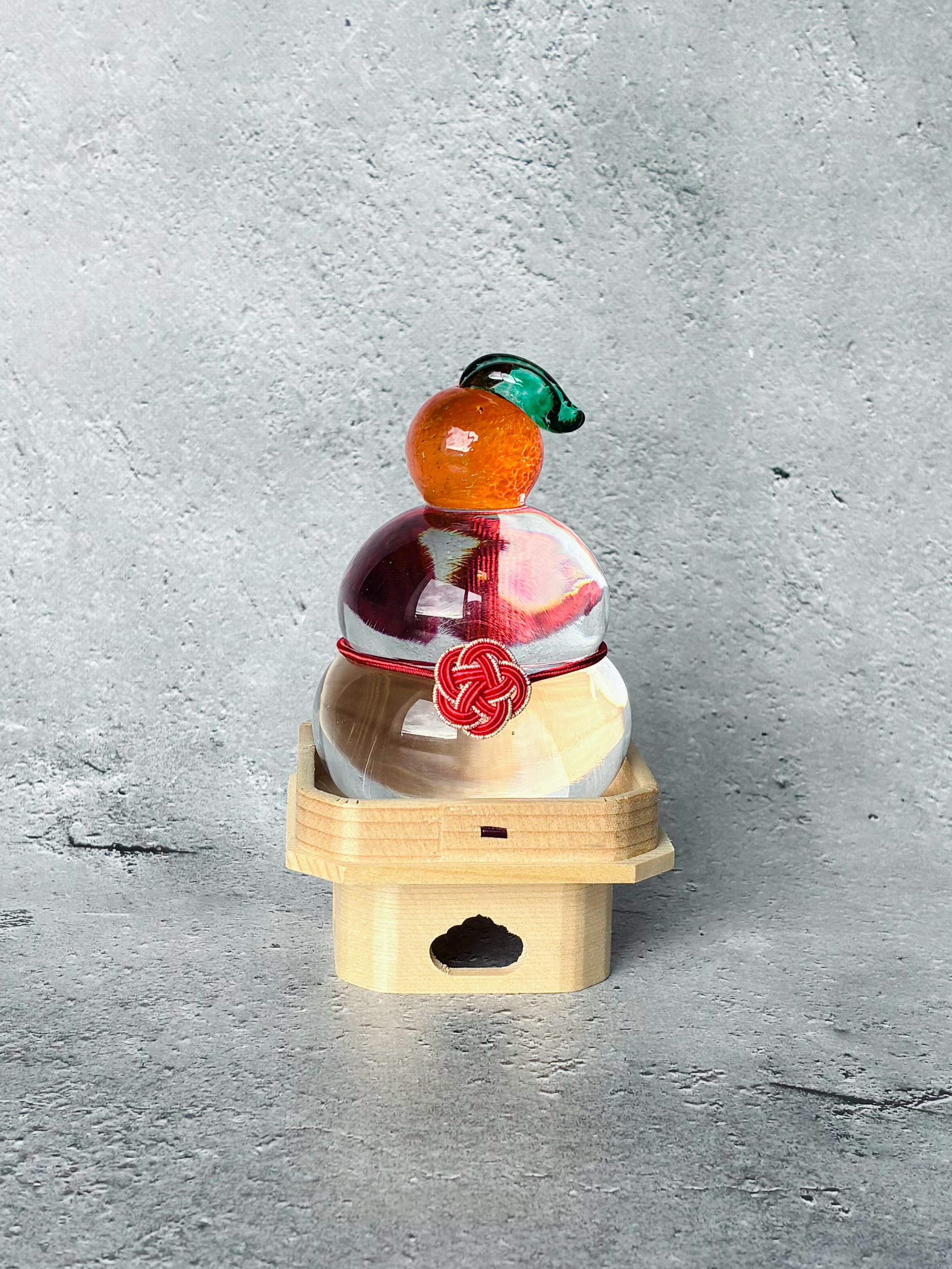 ガラスの鏡餅　三方・水引き付き　2.5寸サイズ