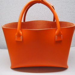 ハンドメイド　ヌメ革　トートバック　クリーマー　オレンジ　★新品／未使用品★ 934db1d104fd4900e49c9cfb00c0d3