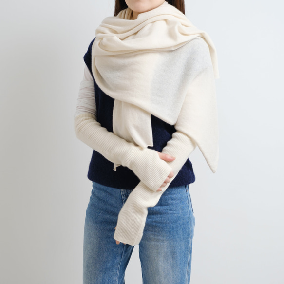 100パーセントカシミヤ。海外からー