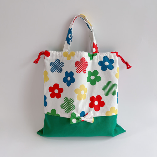 赤いお花柄の入園入学3点セット 送料無料〉入園入学☆3点セット✿︎お花柄/レッスンバッグ・シューズ