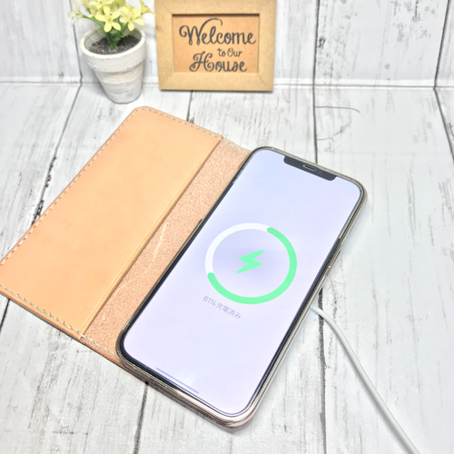 本革　iPhoneケース　オリーブ　グリーン　栃木レザー　手帳型　ハンドメイド 栃木レザー オリーブ グリーン×キャメル iPhoneケース 手帳型 本革