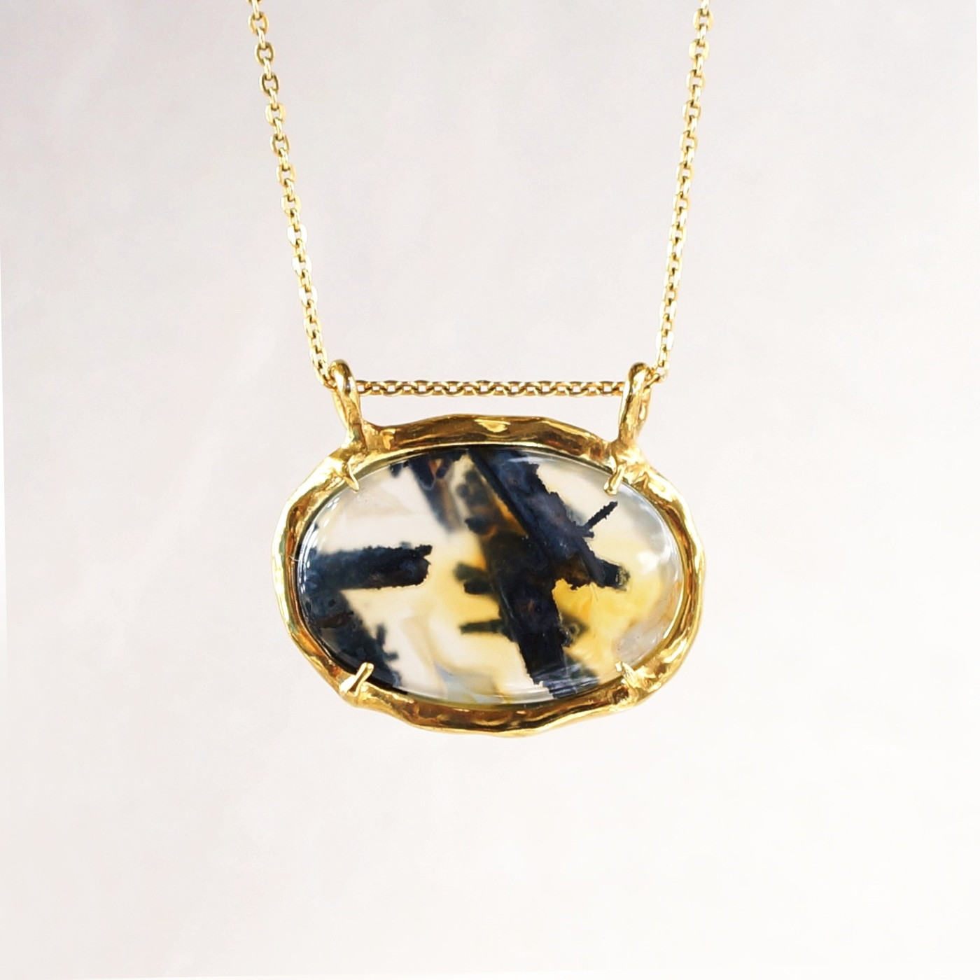 【一点もの  身に着けるアート 】 スティブナイト入りアゲートのネックレス