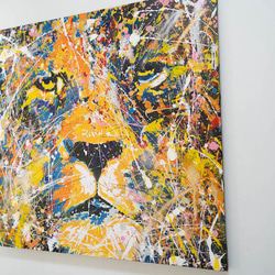 Title "LION (multi color edition)" contemporary paint 第3張的照片