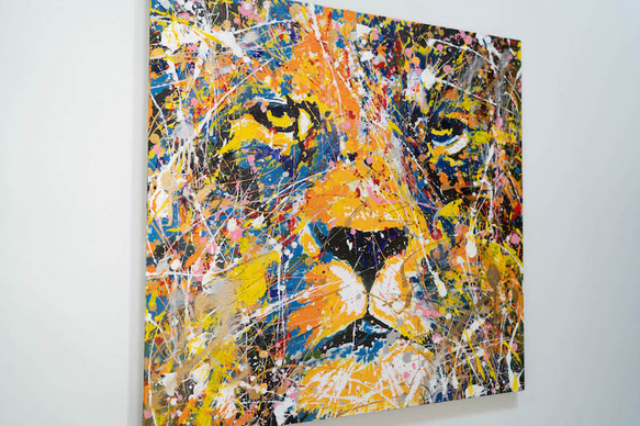 Title "LION (multi color edition)" contemporary paint 第4張的照片