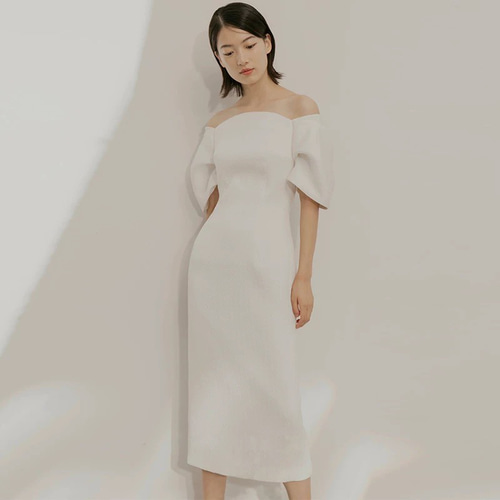 シンプルサテン オフショルダー ミディ丈ウエディングドレス ドレス  