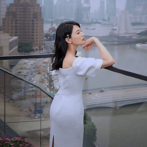 シンプルサテン オフショルダー ミディ丈ウエディングドレス ドレス  