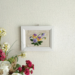 ★フレームを選べる　刺繡フレーム　冬の花　パンジー 5枚目の画像