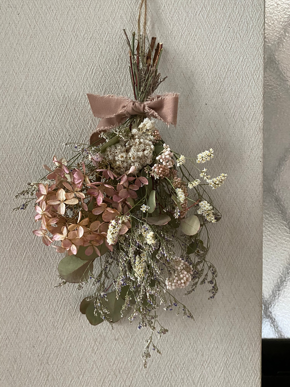 natural 可愛い ミナヅキ のスワッグ ドライフラワー スワッグ hana