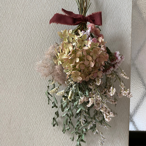 natural 可愛い ミナヅキ のスワッグ ドライフラワー スワッグ hana