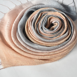 二重紗織お肌触りの良いシルクレーヨン「桃花染色～銀色」　 11枚目の画像