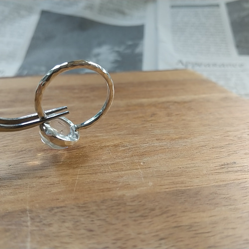 鎚目模様】貫入水晶の銀の指輪/クォーツインクォーツ 指輪・リング 