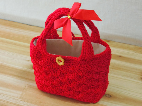 手編みミニミニトートバッグ 　赤　松編み 8枚目の画像