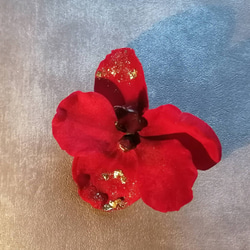 金箔赤胡蝶蘭の髪飾り 5枚目の画像