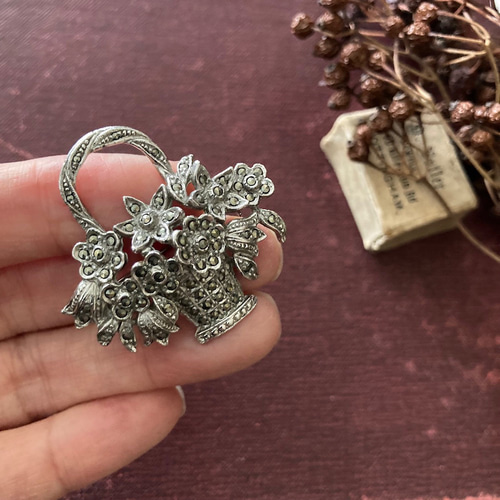 アンティークバスケットフラワージュエリー 花かご シルバーブローチ 
