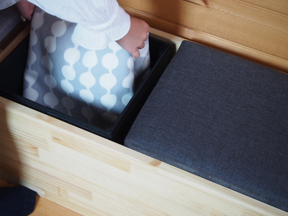 80.カラーが選べるCubic Stool Single収納スツール/イス/椅子/チェア/おもちゃ/北欧 9枚目の画像