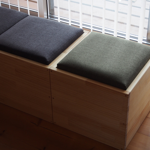 81.カラーが選べるCubic Stool Doble収納スツール/イス/椅子/チェア