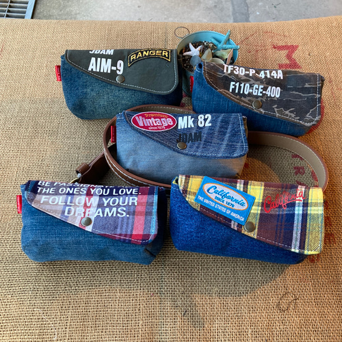 ハンドメイド　デニムリメイク　ウエストポーチ　ボディバック　パッチワーク デニムウエストポーチ ハンドメイド リメイク ボディバッグ