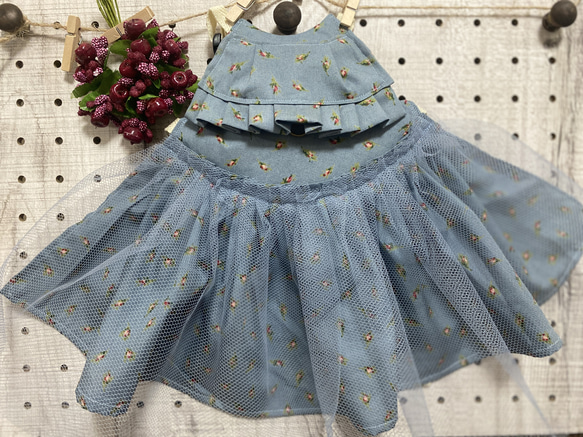 うさぎ　ハーネス　kugshop アンティークブルーの花柄ハーネス　うさぎ服　 1枚目の画像