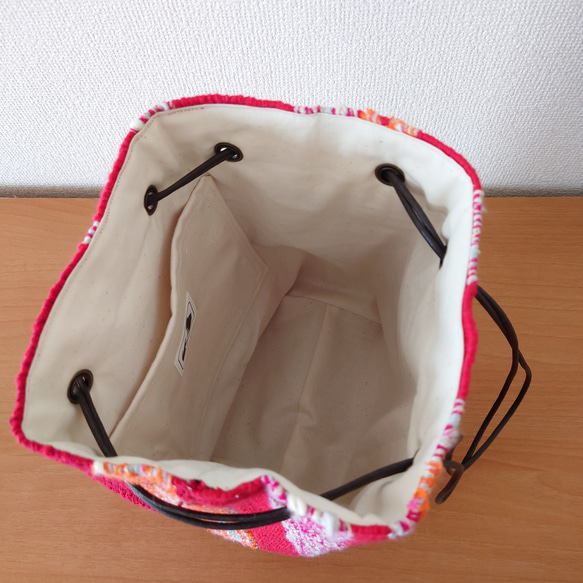 ｢TATAMI drawstring bag｣   縦型巾着 マチもたっぷり 畳織り鞄  手持ち肩掛けお好みで♪ 4枚目の画像