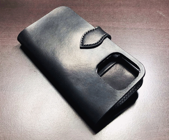 本革 iPhone大きいサイズ各種用ケース type2 iPhone16PMax iPhone手機殼 silver&leather xyz 的作品|Creema 14772260 本革 iPhone大きいサイズ各種用ケース type2 iPhone16PMax iPhone手機殼 silver&leather xyz 的作品|Creema 14772260