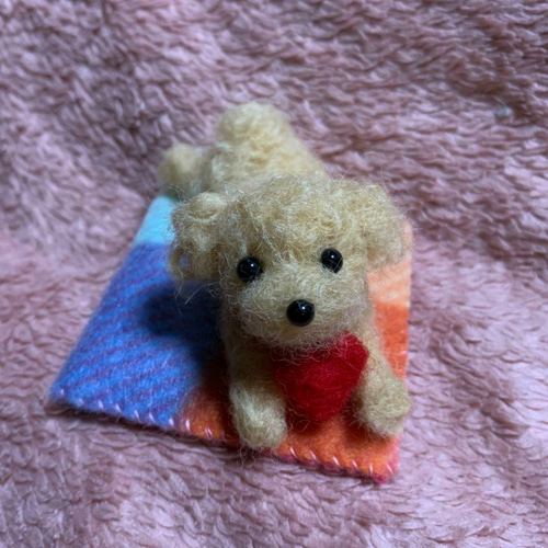羊毛フェルト ハンドメイドトイプードル 物足りなかっ