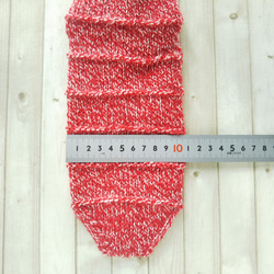 アクリル混の手編み靴下(杢赤)底面23.5×10cm『Creema限定』 2枚目の画像