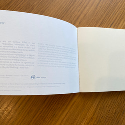 フランスより『【クレールフォンテーヌ】糸綴じノート A6ヨコ 無地』～パリス　エッフェル塔～ 4枚目の画像