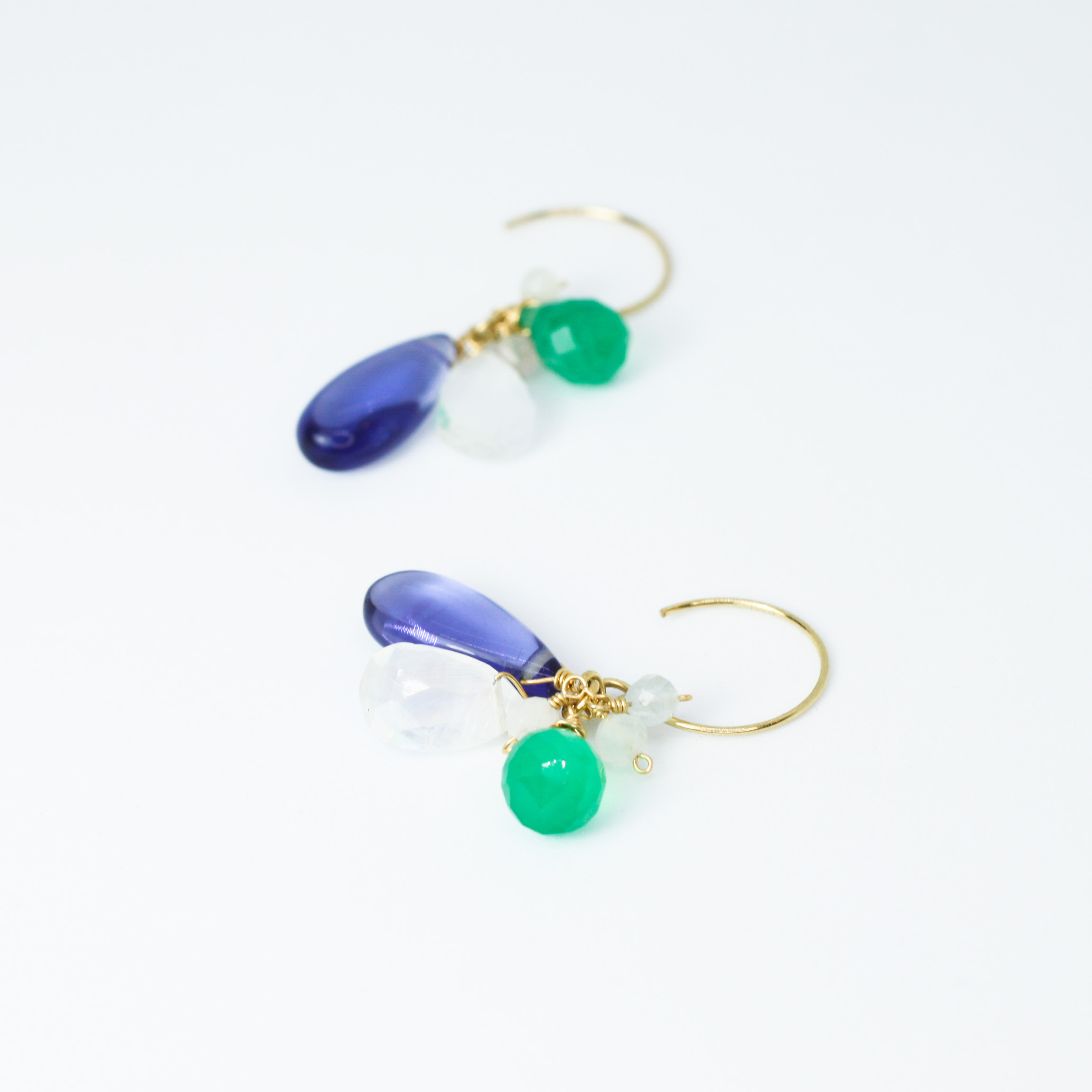 [14KGF] マルチストーン ブーケ  ピアス/イヤリング(MN210044)